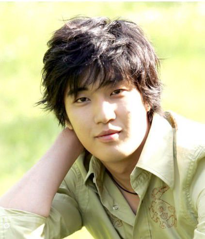 วิธีแต่งตัวให้ดูผอม เลือกทรงผมที่ถูก 4