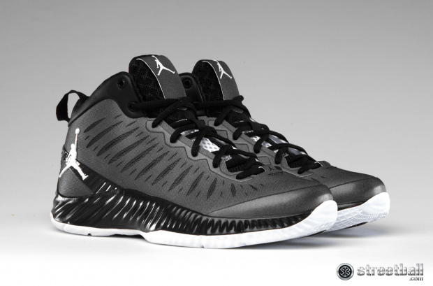 Basketball sneakers